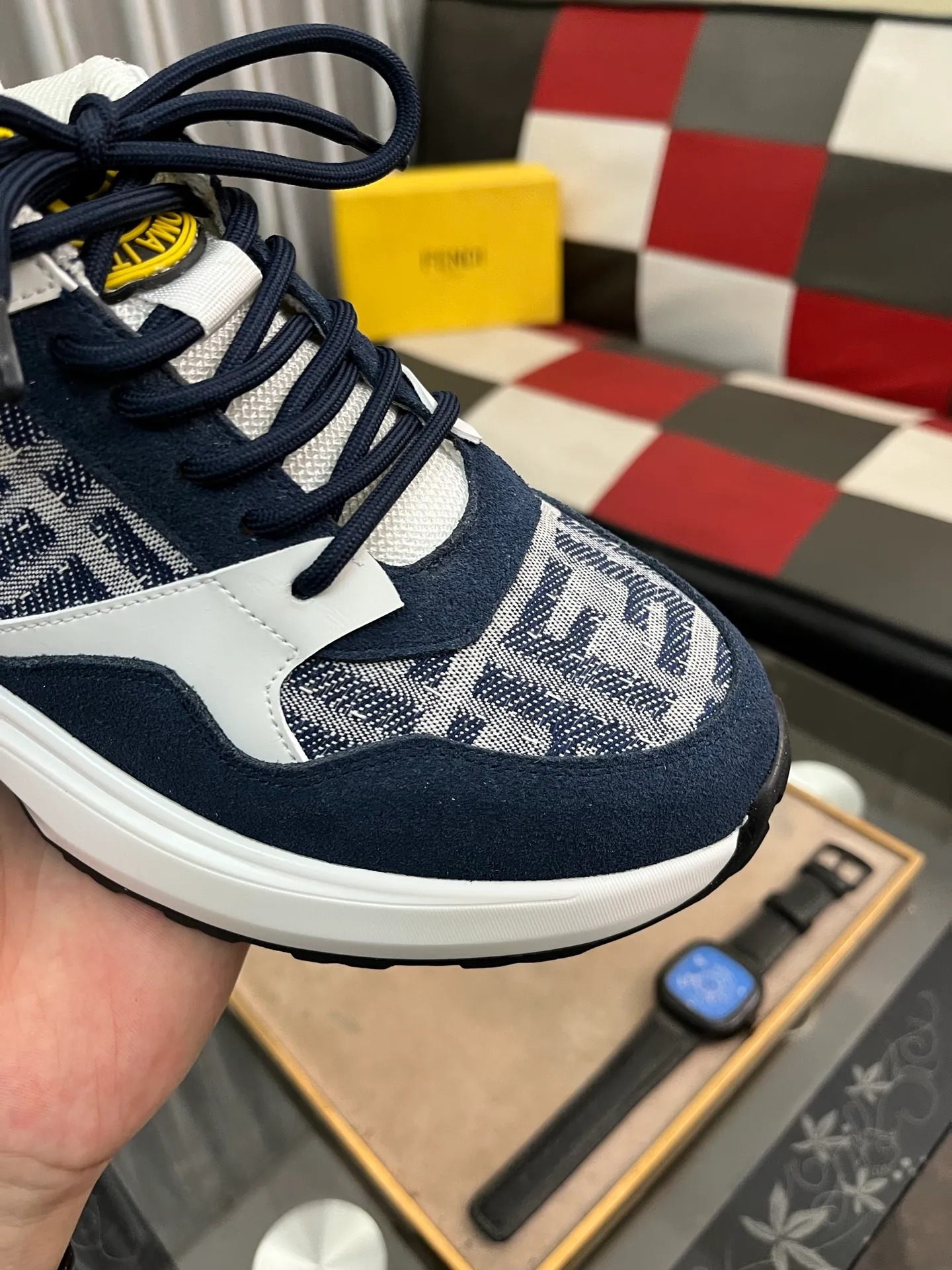 Men's shoes 💰458⌚️⌚️FENDI "FENDI" Regular size: 38-44 (casual shoes) Product materials: Selected cowhide upper, soft sheepskin lining; original outsole. 6️⃣colors available